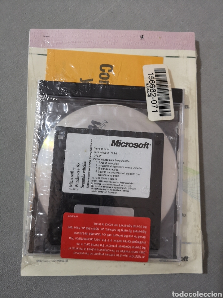 Videojuegos y consolas: Microsoft Windows 98 Original con Certificado de Autenticidad - Foto 1