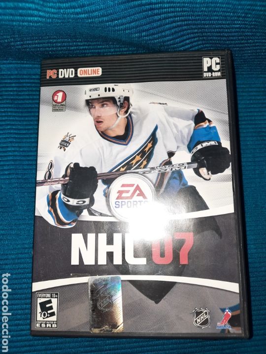 Videojuegos y consolas: PC DVD ROM , NHL O7, EA SPORT - Foto 1