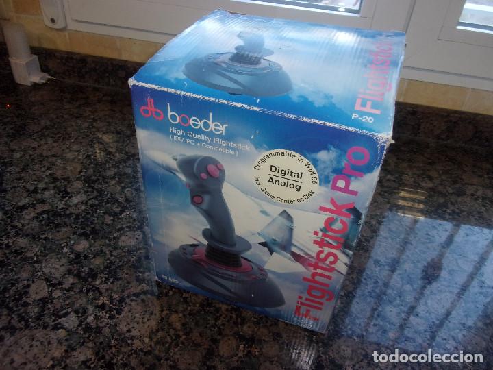 Videojuegos y consolas: JOYSTICK FLIGHTSTICK PRO - P-20. - Foto 2