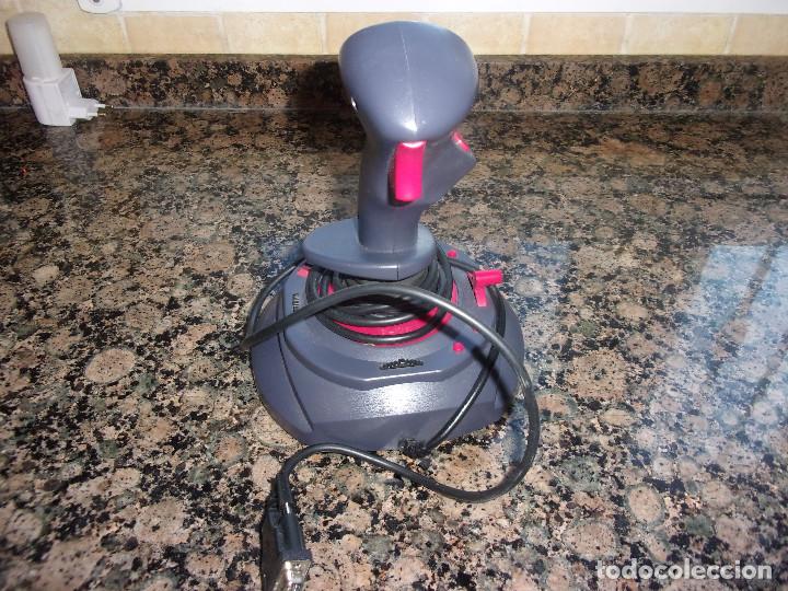 Videojuegos y consolas: JOYSTICK FLIGHTSTICK PRO - P-20. - Foto 5