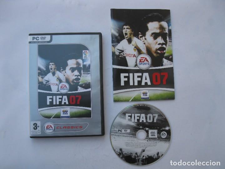 Videojuegos y consolas: FIFA 07 - JUEGO PARA PC - CON MANUAL DE INSTRUCCIONES. - Foto 2