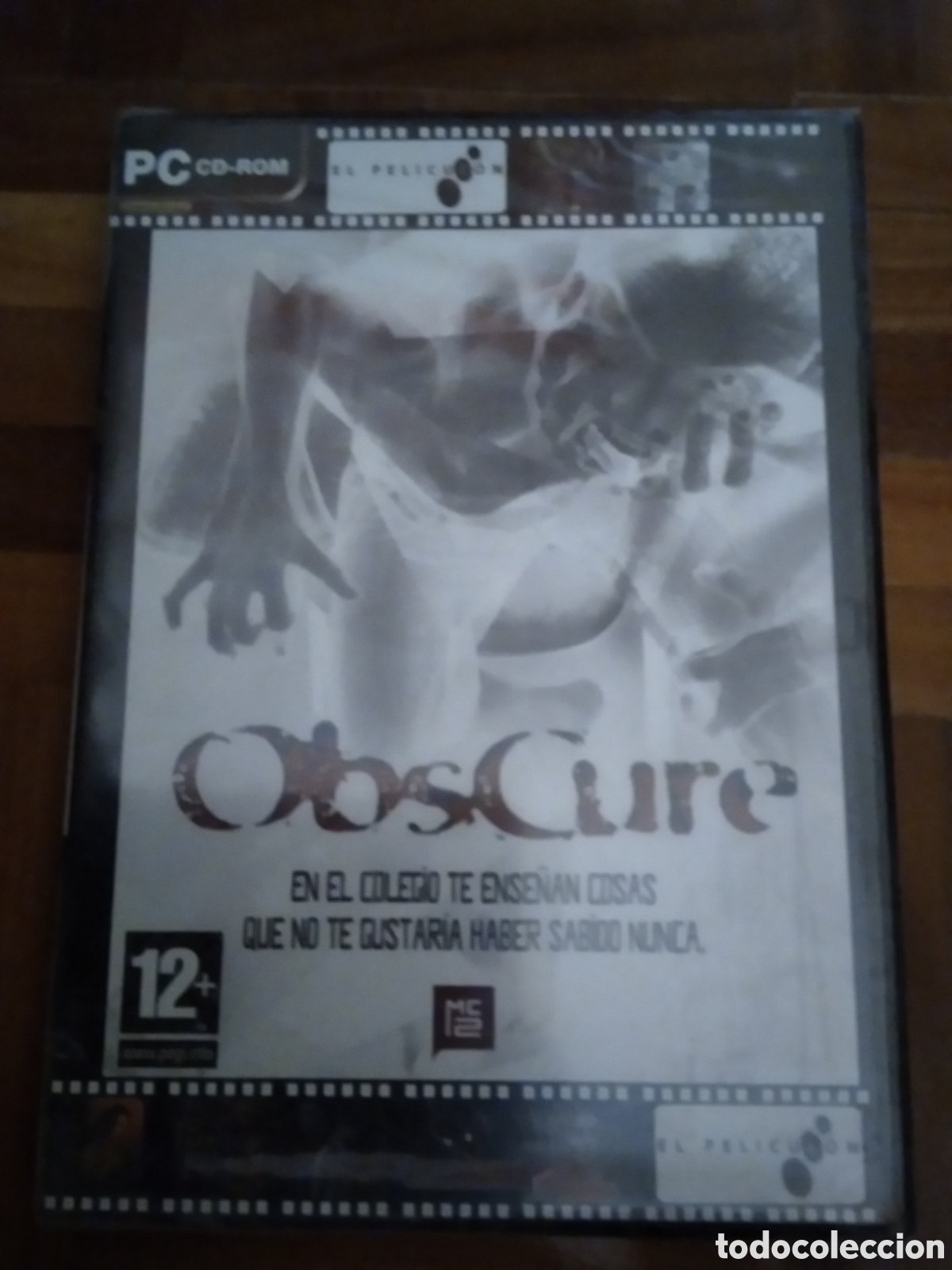Videojuegos y consolas: Obscure juego para pc contiene cd - Foto 1