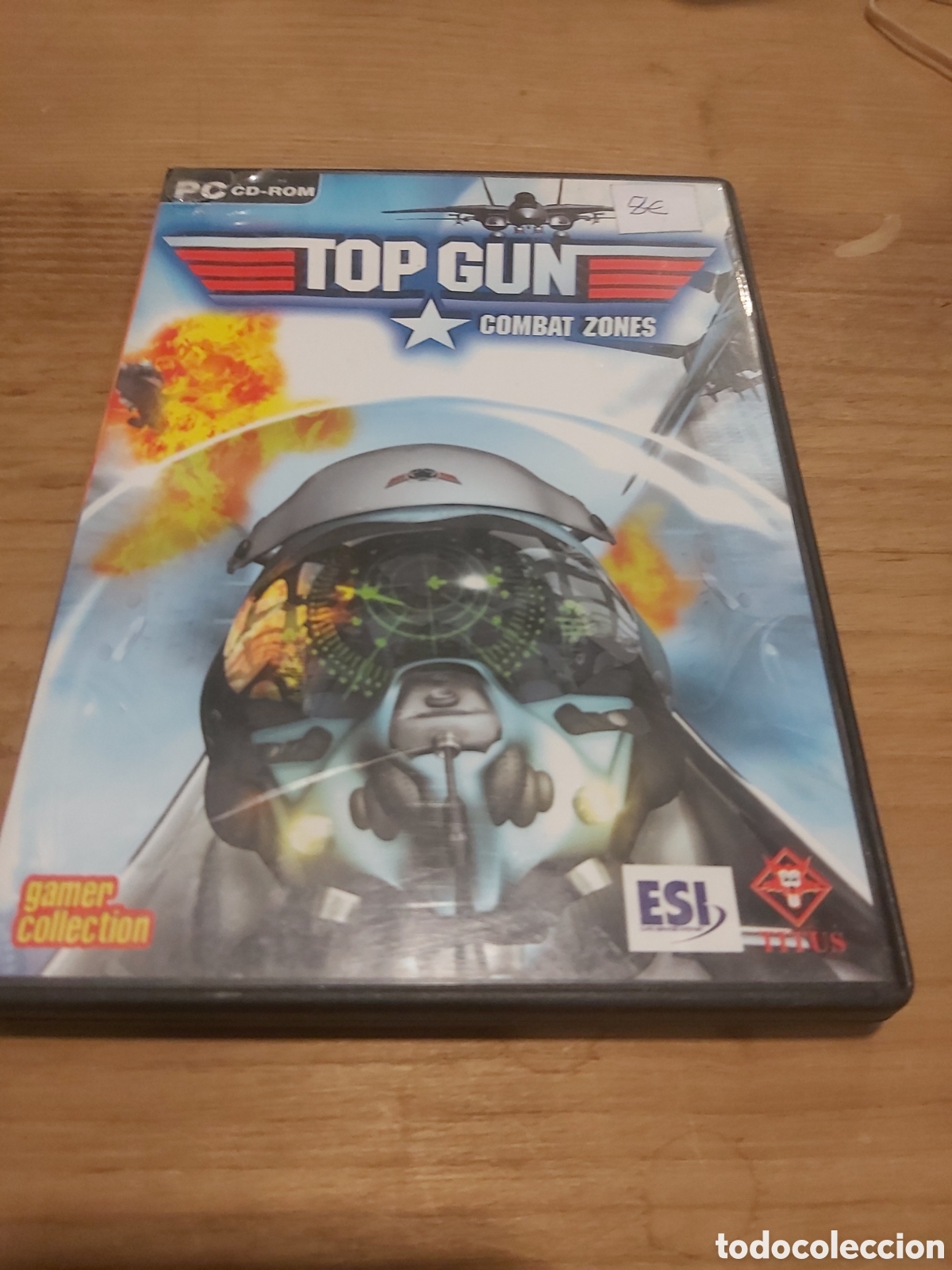 Videojuegos y consolas: Pc CD ROM top gun combate zonas gamer - Foto 1