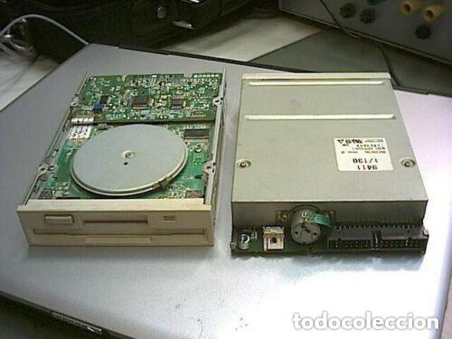 Videojuegos y consolas: Disquetera Pc 3 1/2 1.44Mb (Precio negociable) - Foto 1