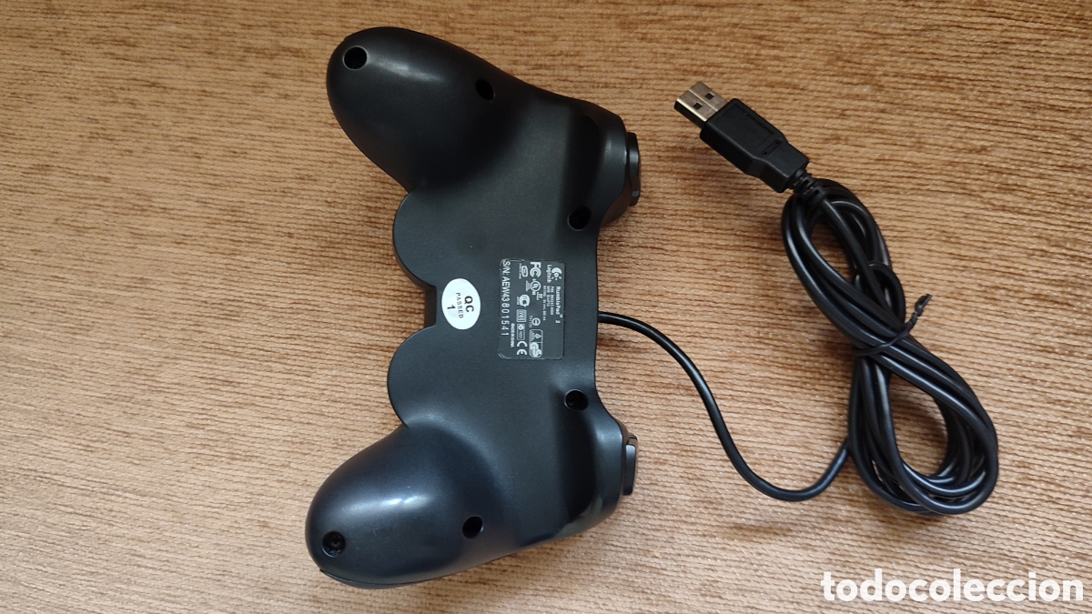 Videojuegos y consolas: MANDO PC LOGITECH RUMBLEPAD 2 VIBRATION - Foto 3