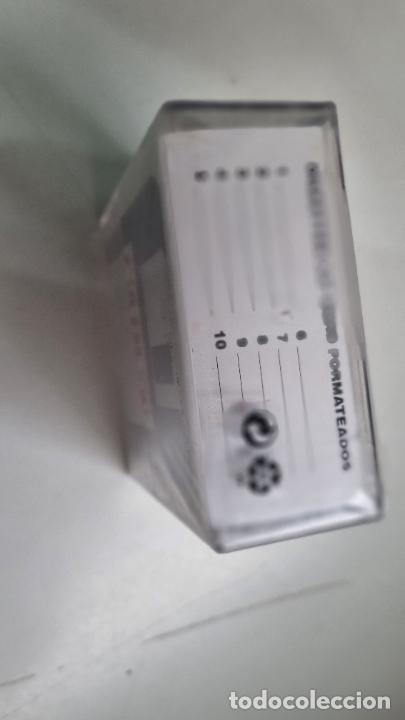 Videojuegos y consolas: Caja de 10 disquetes (PRECINTADO) PC - Foto 3
