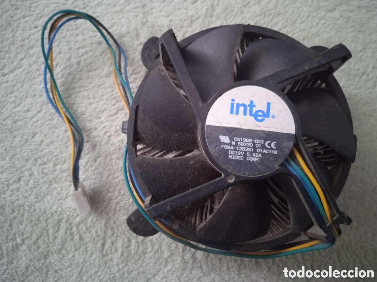 Videojuegos y consolas: Disipador + Ventilador para Pentium - Foto 1