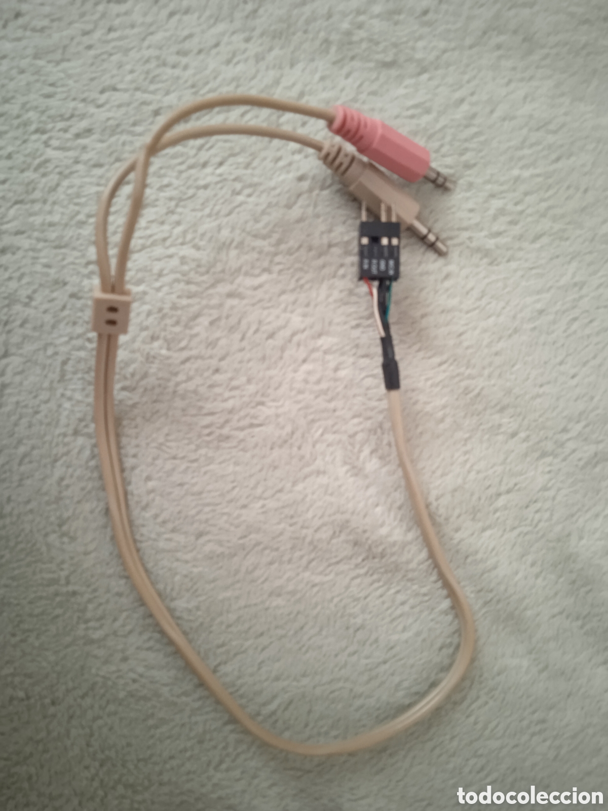 Videojuegos y consolas: Distintos tipos de cables de audio - Foto 1