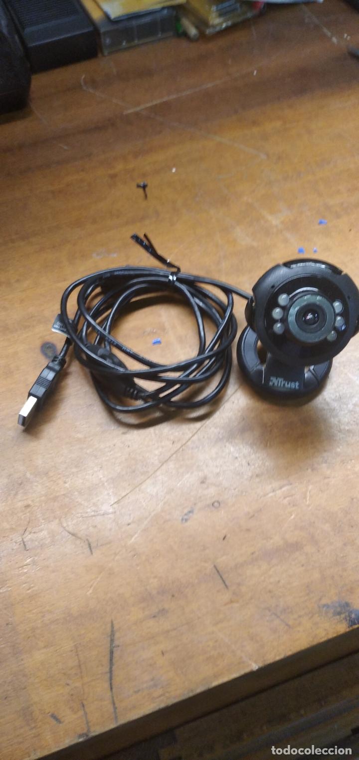 Videojuegos y consolas: CAMARA PARA PC COMO NUEVA. USB CON LEDS. - Foto 1
