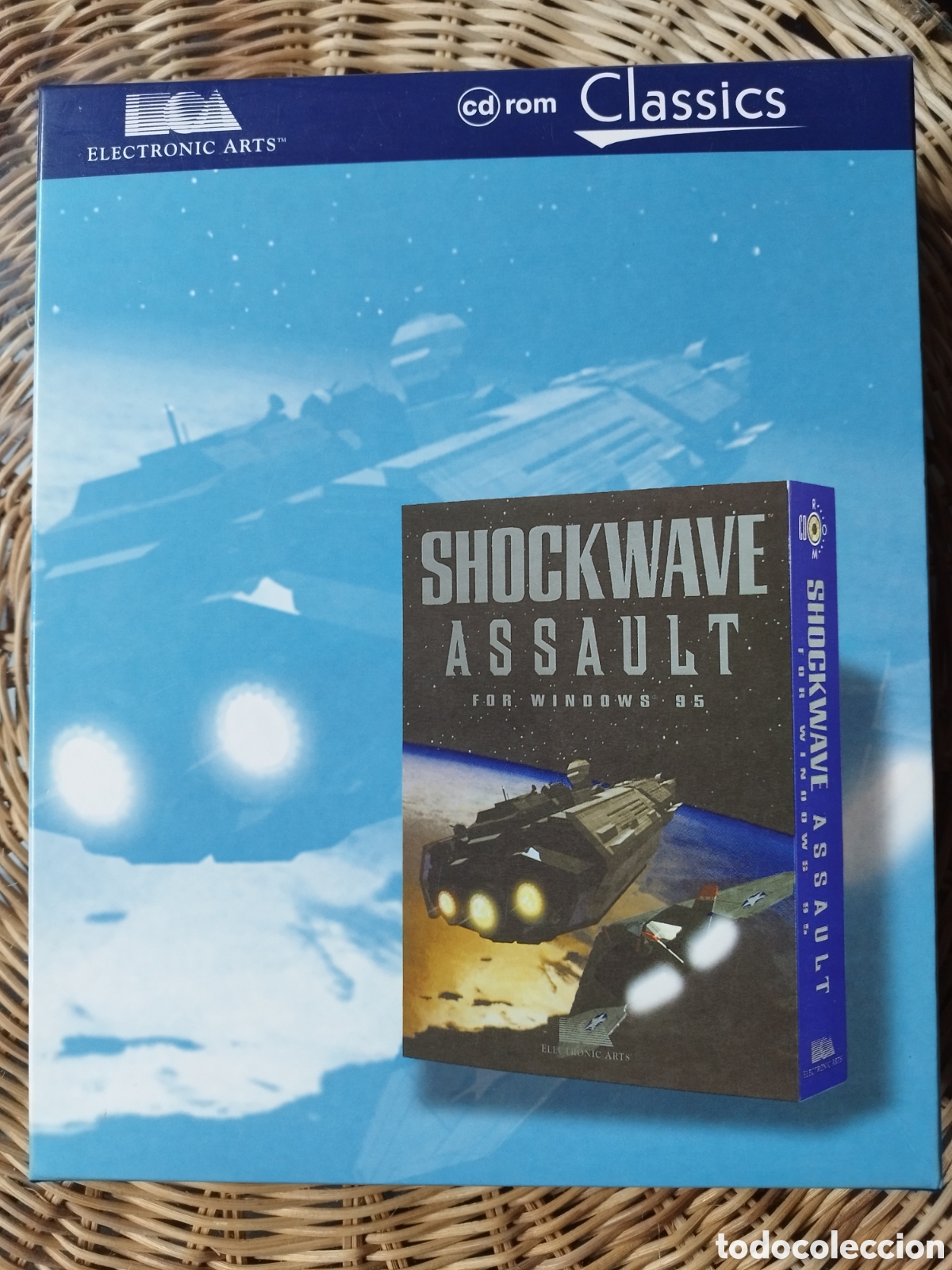 Videojuegos y consolas: CD ROM Shockwave Assault. - Foto 1