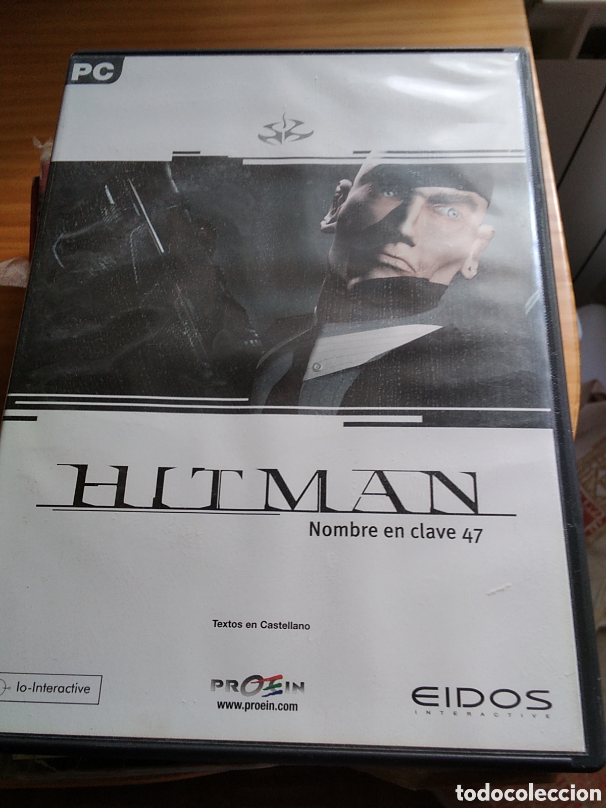 Videojuegos y consolas: Hitman juego para pc contiene cd - Foto 1