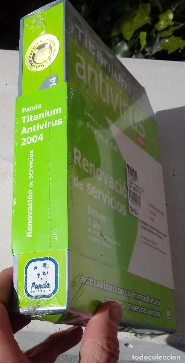 Videojuegos y consolas: Precintado. Sofware vintage inform&aacute;tica PC ANTIVIRUS PANDA TITANIUM 2004. Ver aviso abajo. - Foto 2