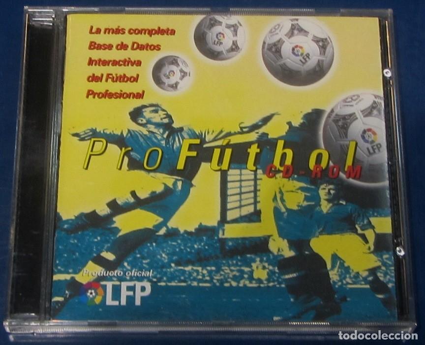 Videojuegos y consolas: 4 DVD y CD ROM de FUTBOL. - Foto 5