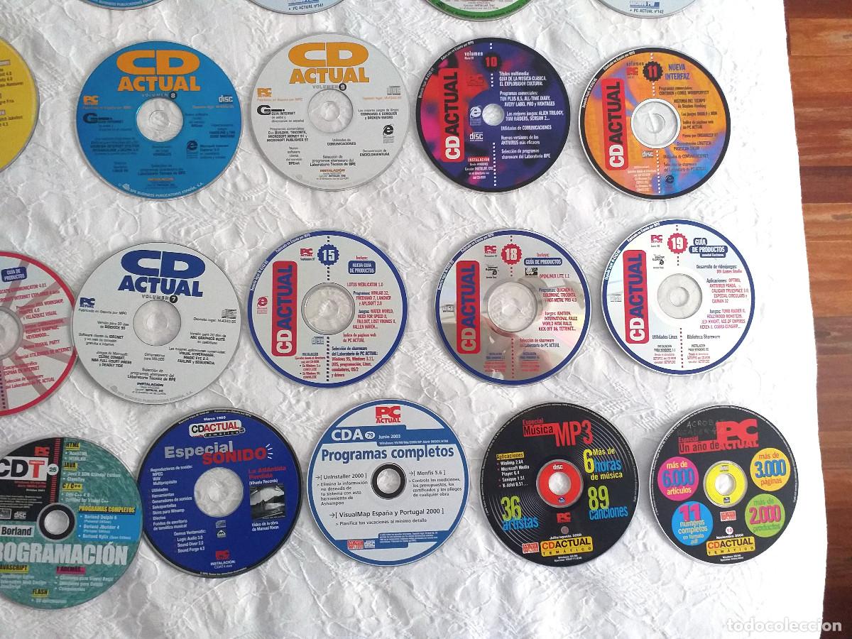 Videojuegos y consolas: Lote CDs Revista PC Actual - Foto 3