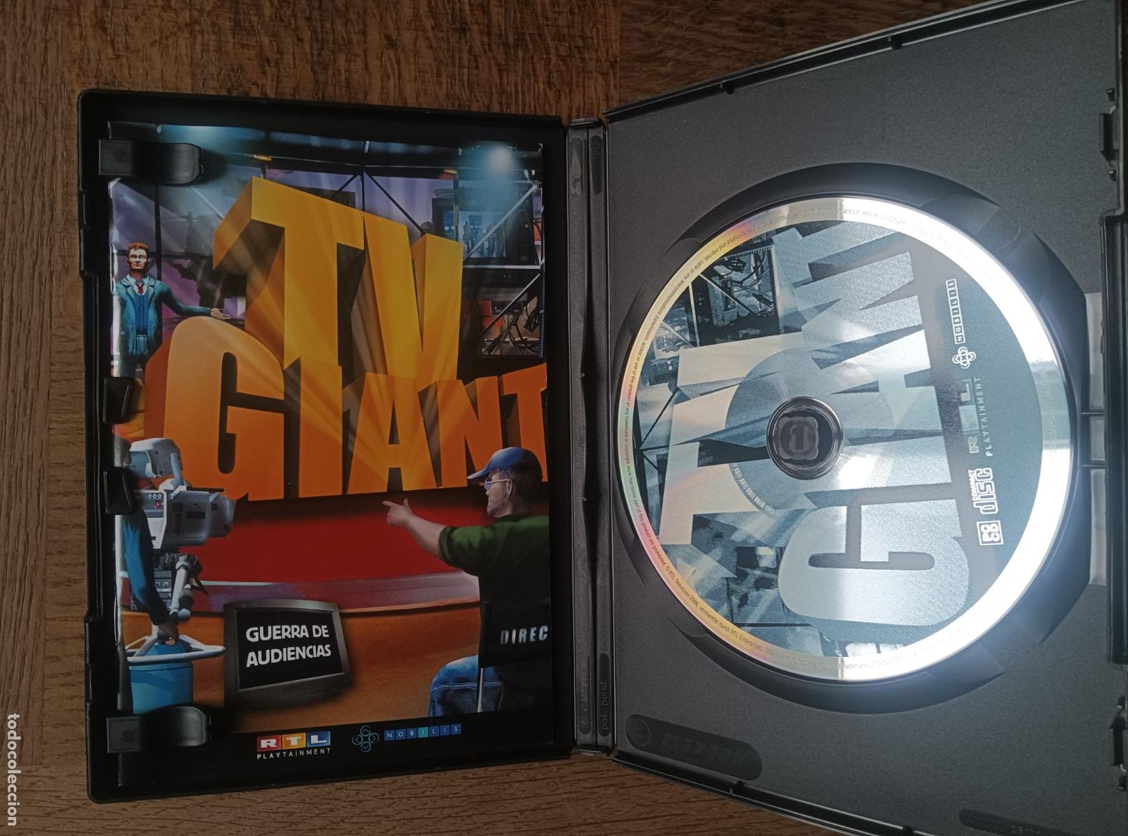 Videojuegos y consolas: TV GIANT - PC CD-ROM - Foto 2