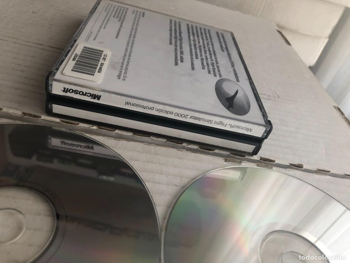 Videojuegos y consolas: MICROSOFT FLIGHT SIMULATOR 2000 EDICION PROFESIONAL 2 CDS PC KREATEN - Foto 3