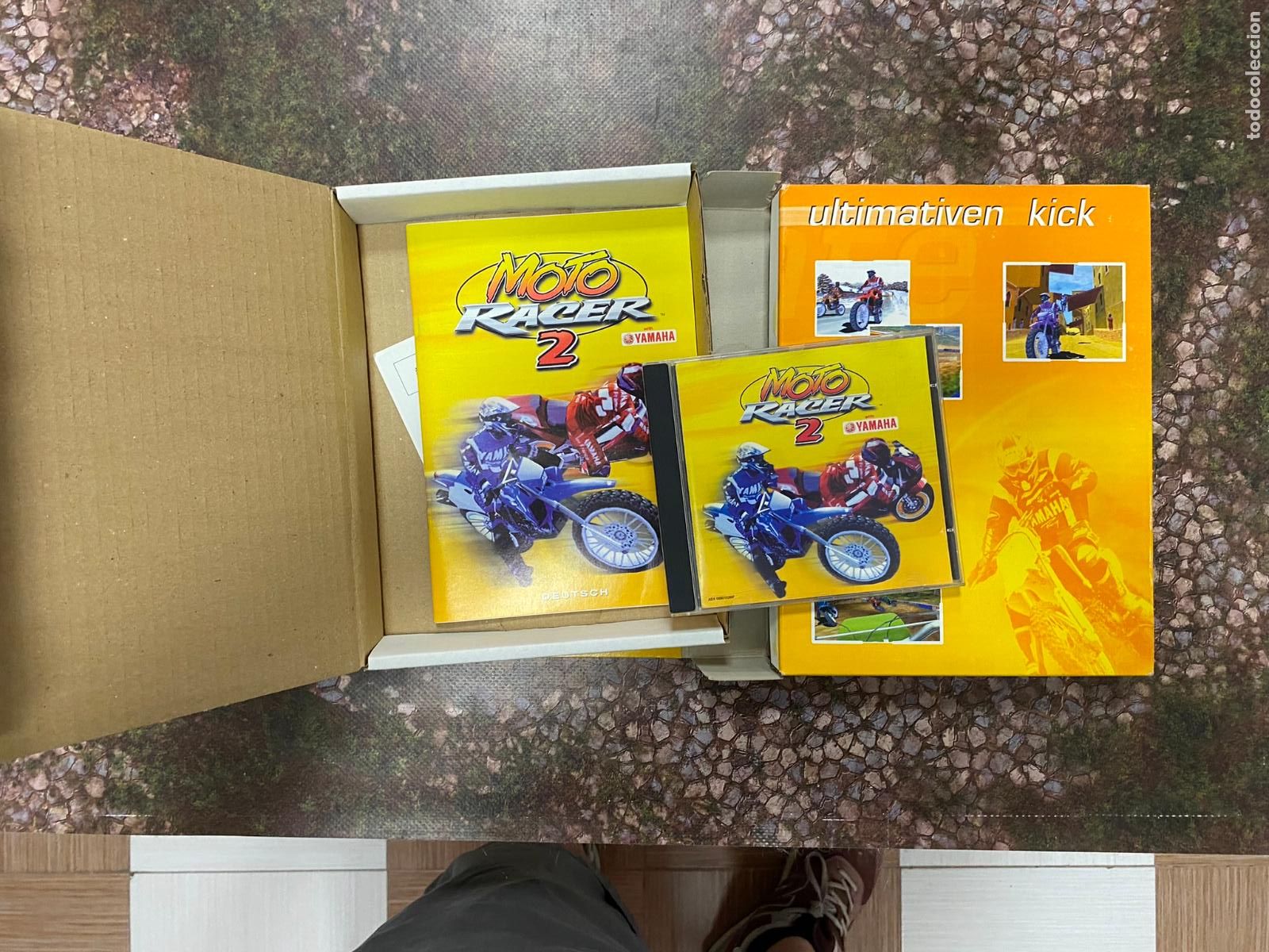 Videojuegos y consolas: Moto racer 2 - Pc Caja Grande - - Foto 3