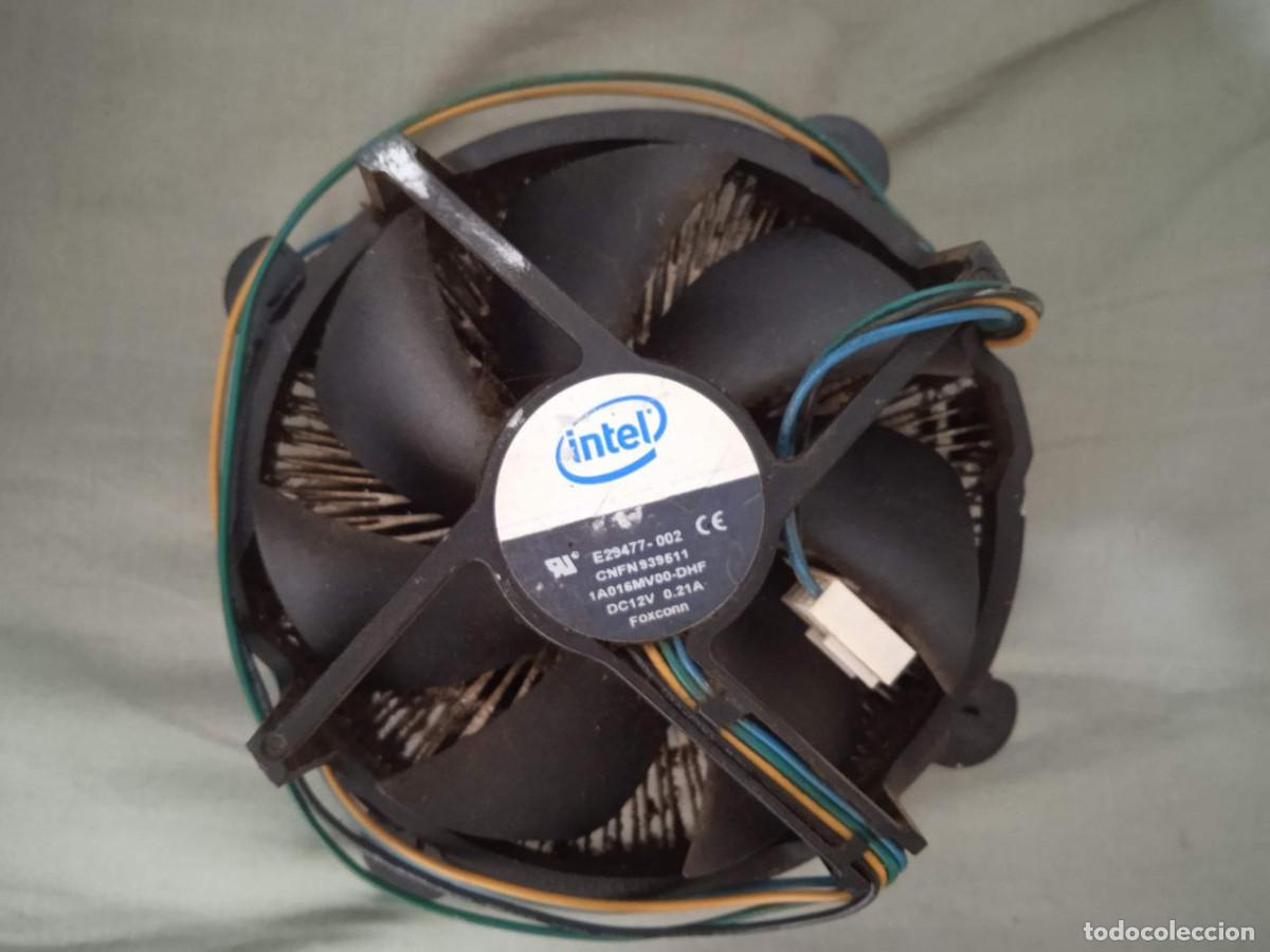 Videojuegos y consolas: Disipador + ventilador para Intel Pentium 4 (socket 478) - Foto 1