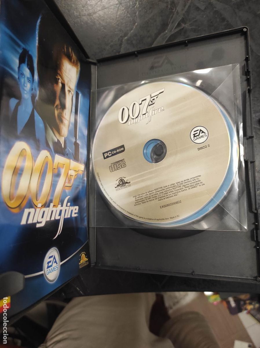 Videojuegos y consolas: VIDEOJUEGO - 007 NIGHTFIRE - EA GAMES - JUEGO PC / - Foto 2