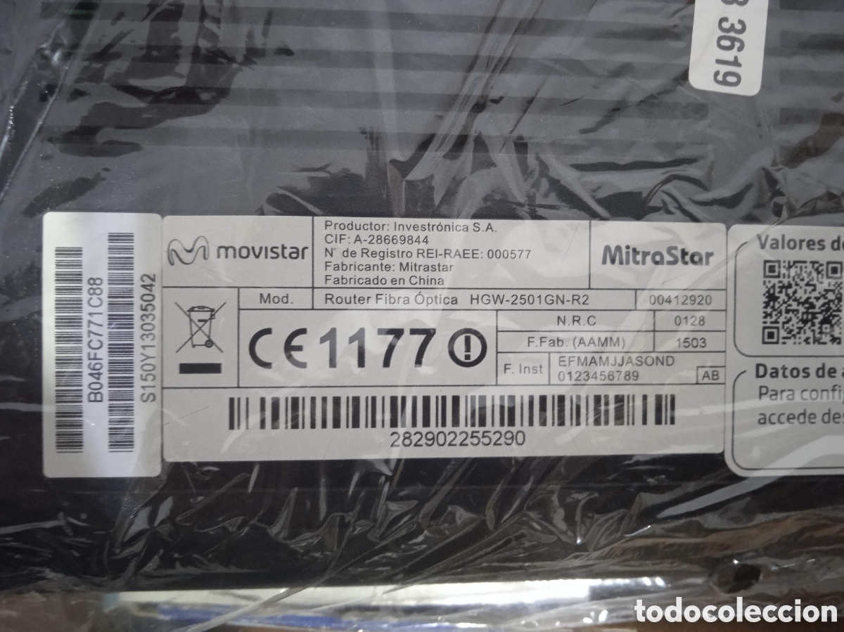 Videojuegos y consolas: Router Wifi + 4 puertos Ethernet (Precio negociable) - Foto 4