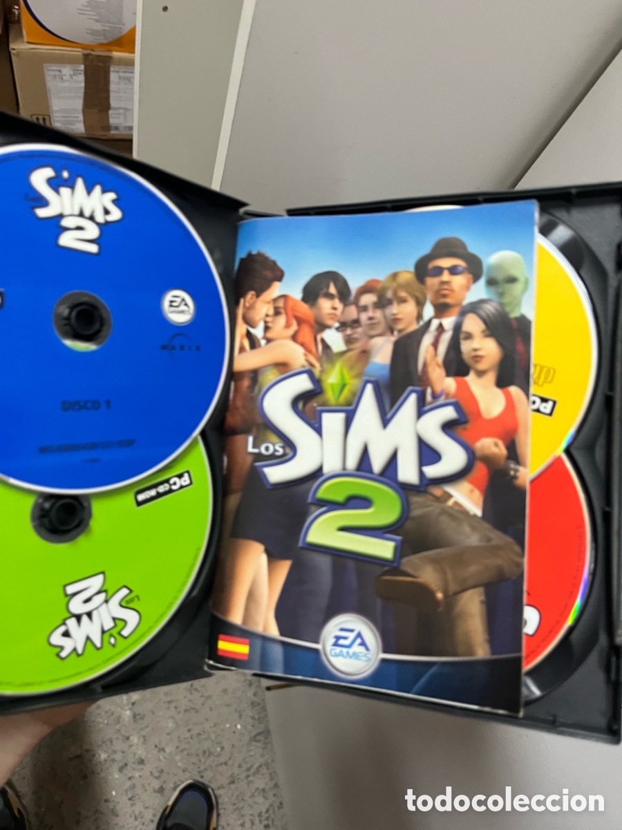 Videojuegos y consolas: Esco14 cd pc los sims 2 con manual - Foto 1