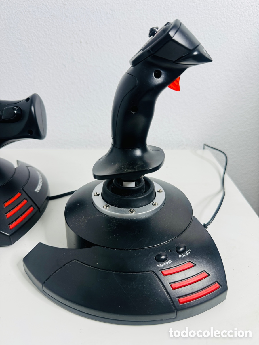Videojuegos y consolas: Thrustmaster Joystick Flight Simulator - Foto 4