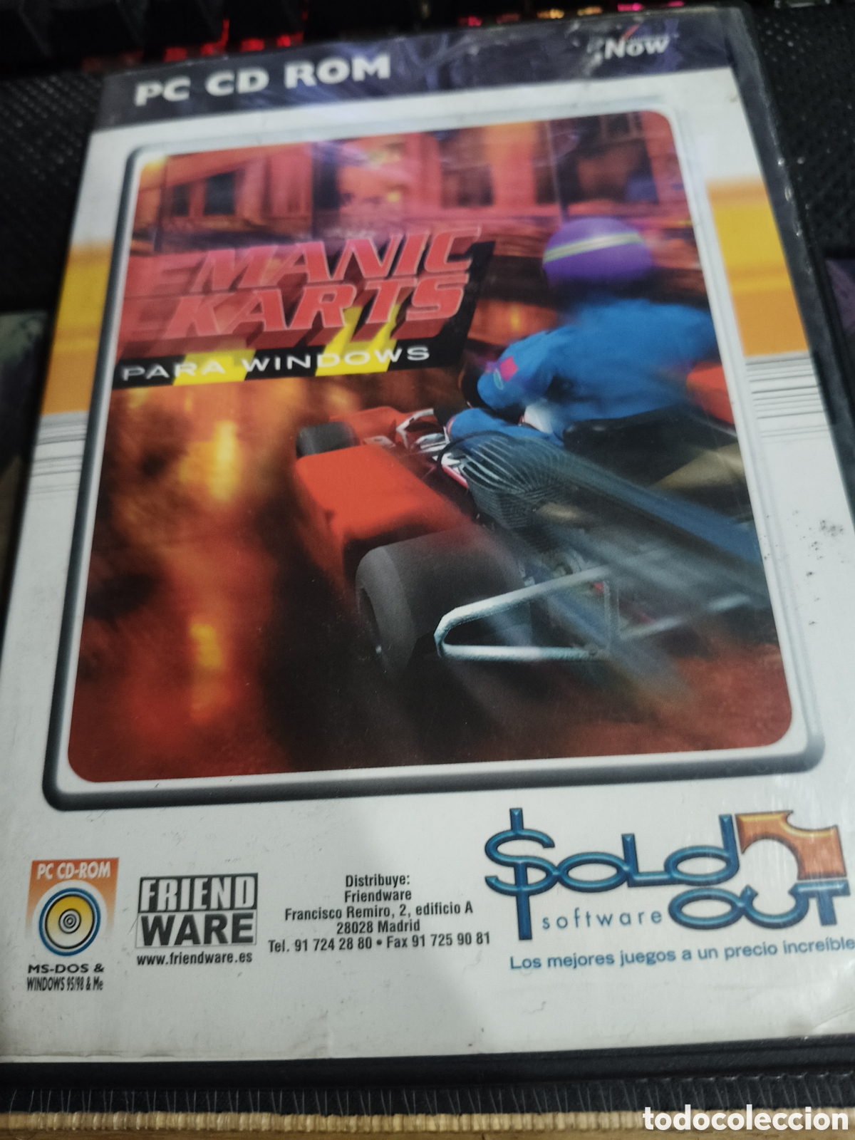 Videojuegos y consolas: Manic karts ------ Pc - Foto 1