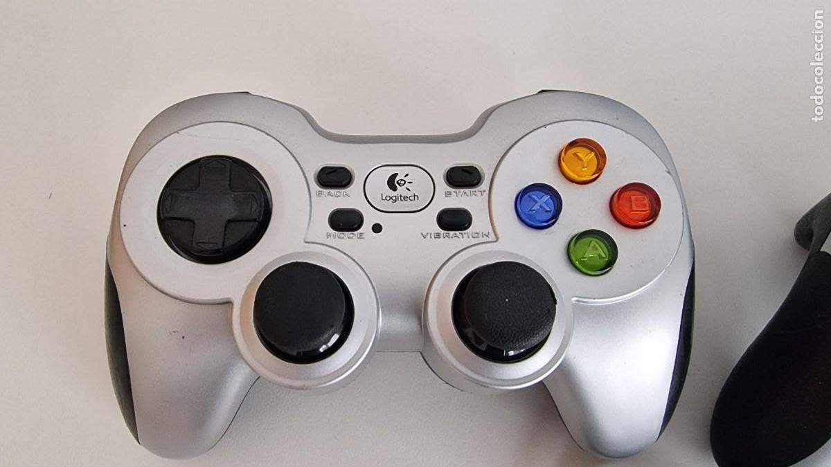 Videojuegos y consolas: Mando PC Logitech Wireless Gamepad F710 - Foto 2