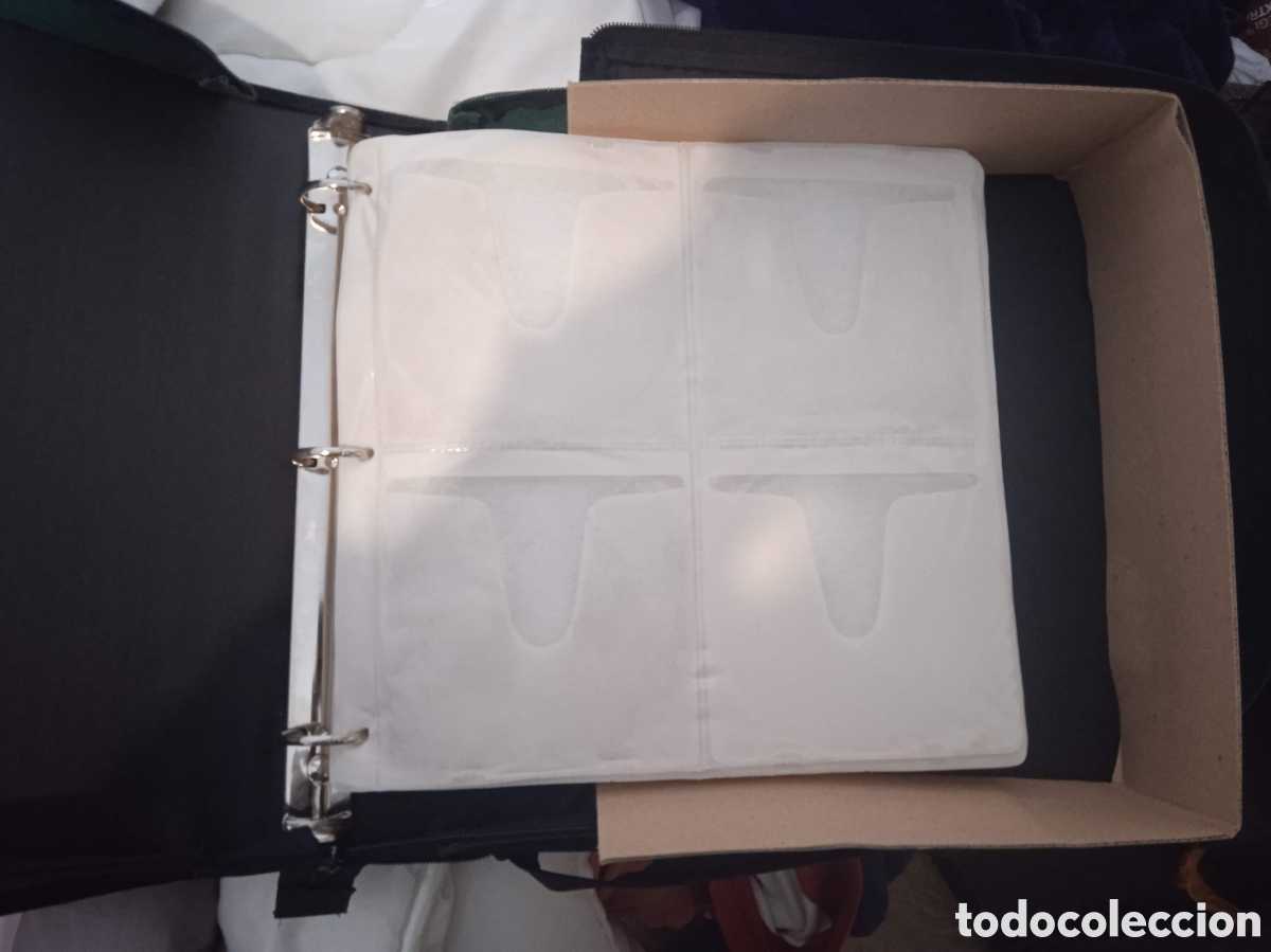 Videojuegos y consolas: Malet&iacute;n para 320 CDs (Precio negociable) - Foto 2