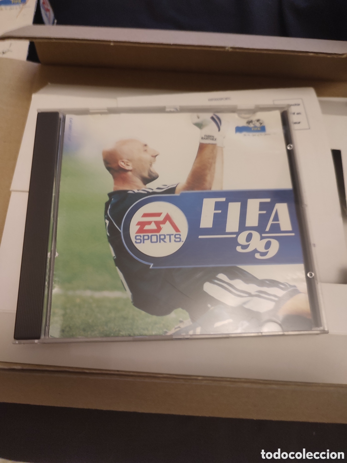 Videojuegos y consolas: Fifa 99. EA SPORTS. Pc. Frances - Foto 3