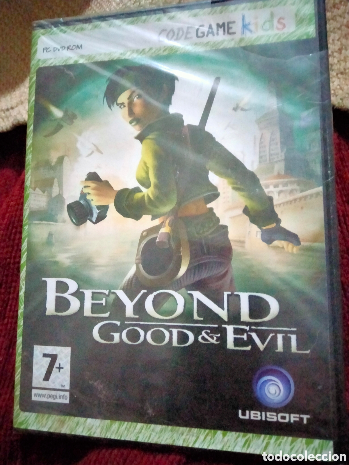 Videojuegos y consolas: Juego beyond good & evil - Foto 1