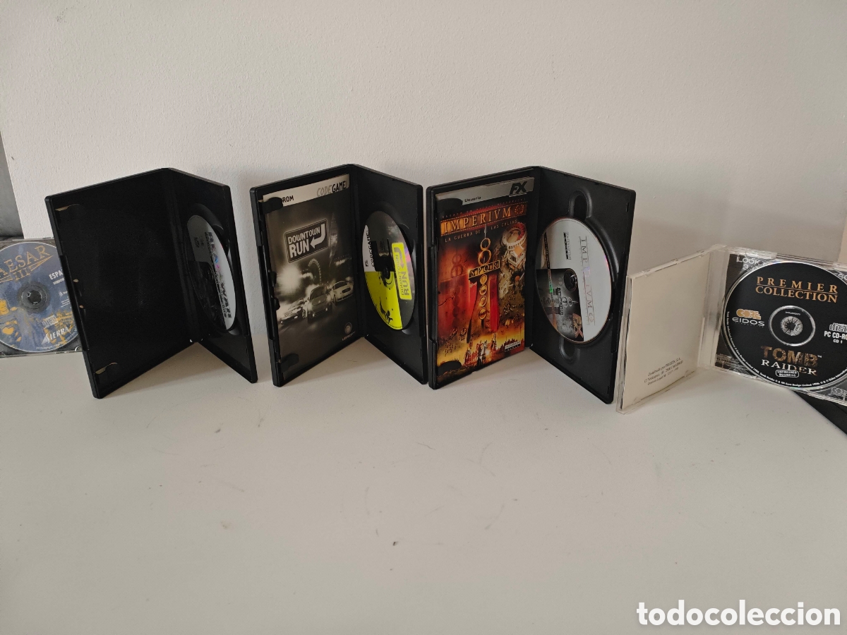 Videojuegos y consolas: Lote de 5 videojuegos PC . - Foto 2