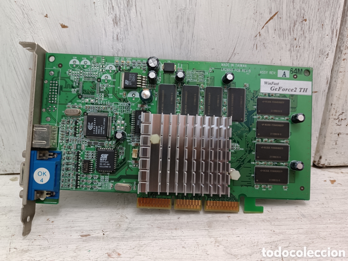 Videojuegos y consolas: Leadtek WinFast GeForce2 Ti (NVIDIA Titanium). Tarjeta gr&aacute;fica. - Foto 1