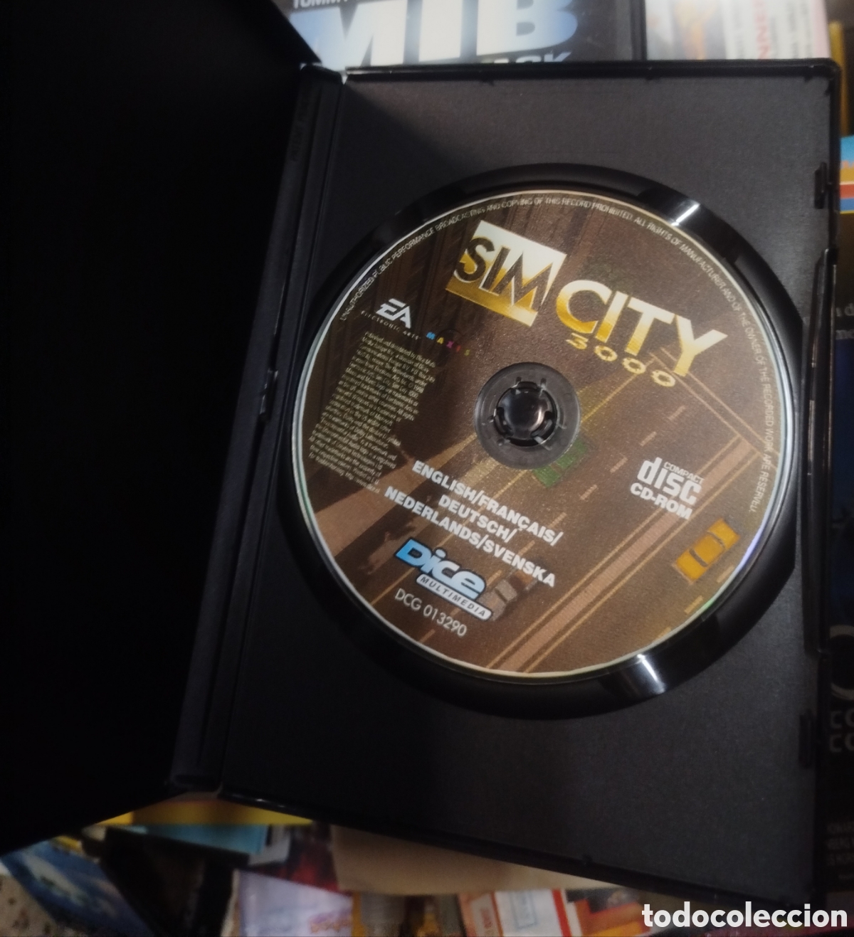 Videojuegos y consolas: Sim city 3000. PC.. . - Foto 2