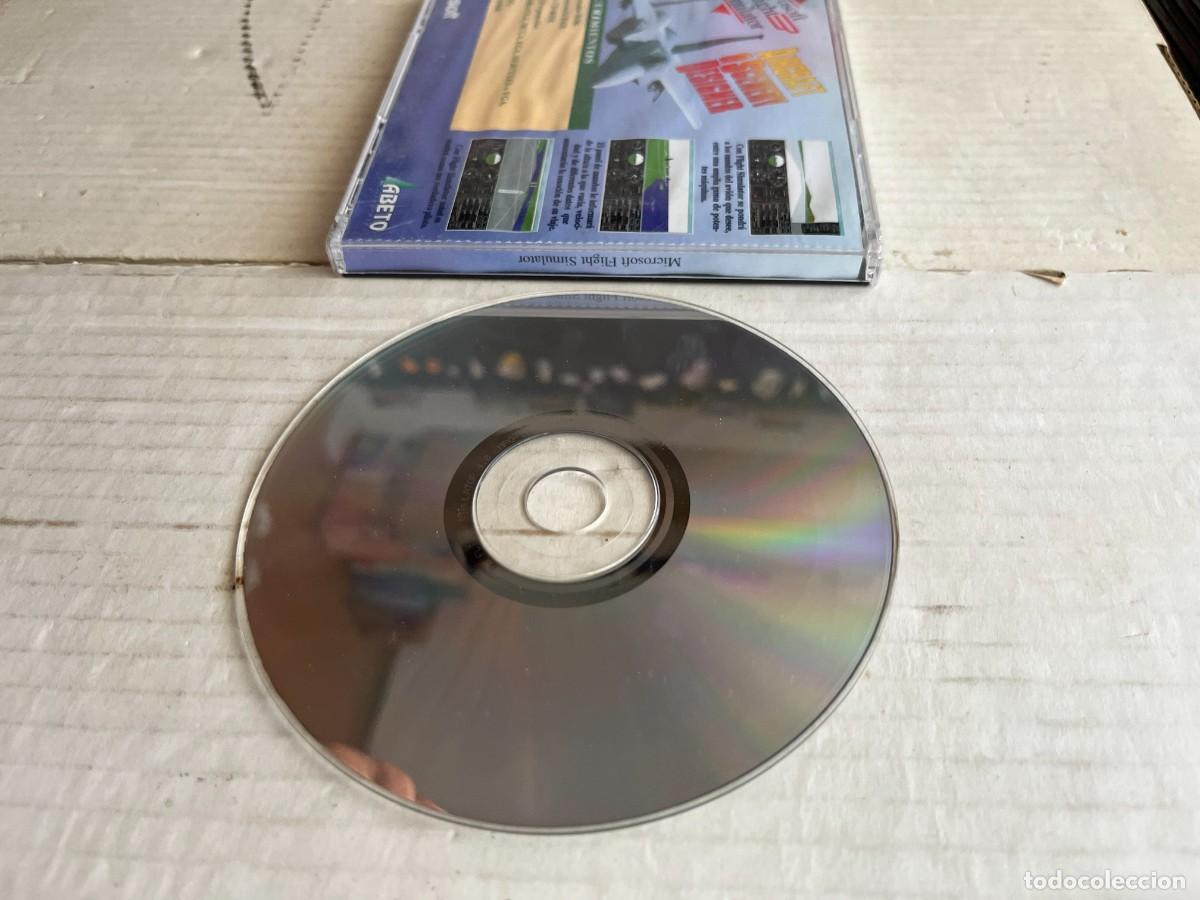 Videojuegos y consolas: MICROSOFT FLIGHT SIMULATOR 1 - PC CD ROM KREATEN - Foto 3