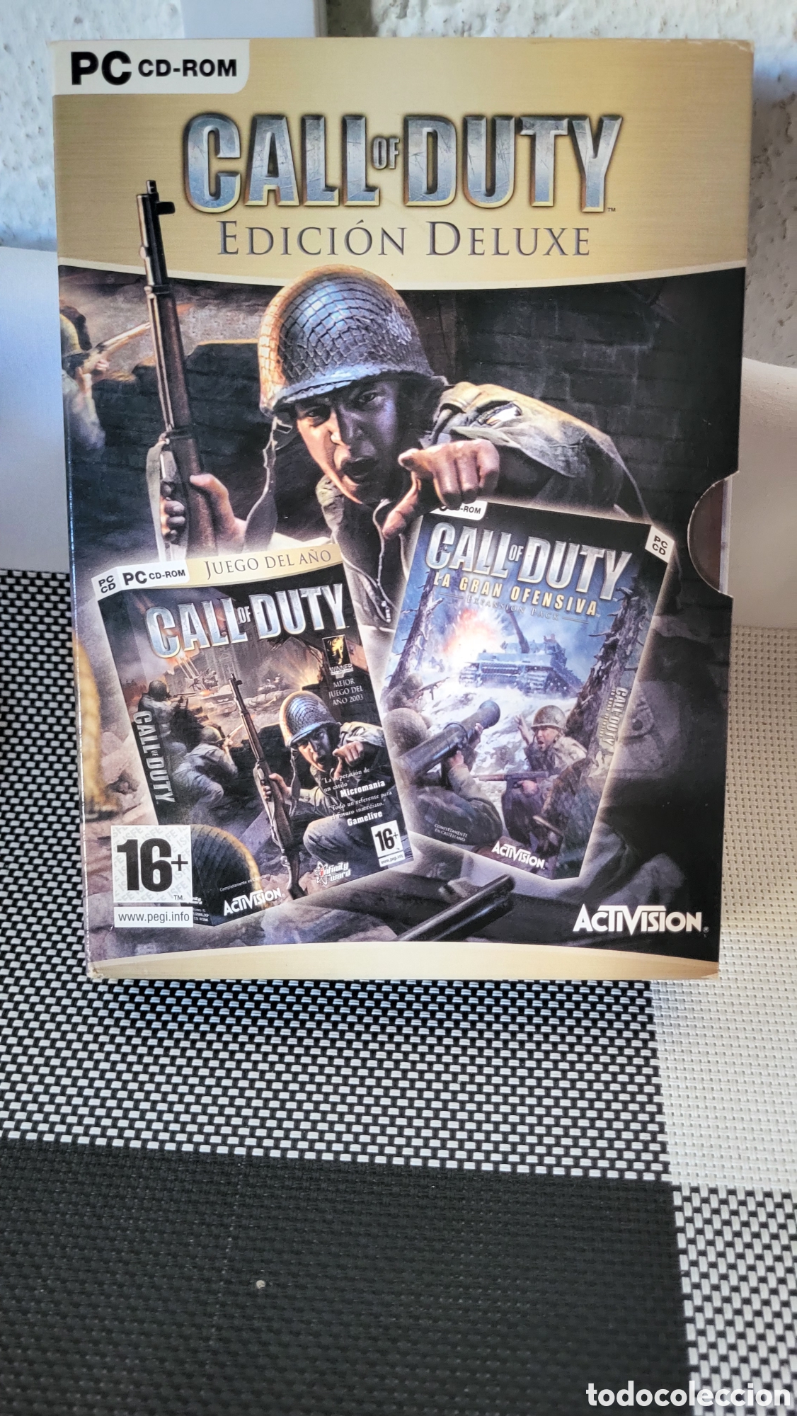 Videojuegos y consolas: 2 juegos pc-rom Call of Duty