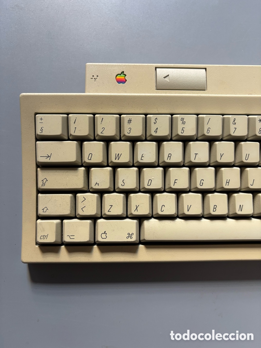 Videojuegos y consolas: Teclado Apple original 1991 - Keyboard II - Foto 2