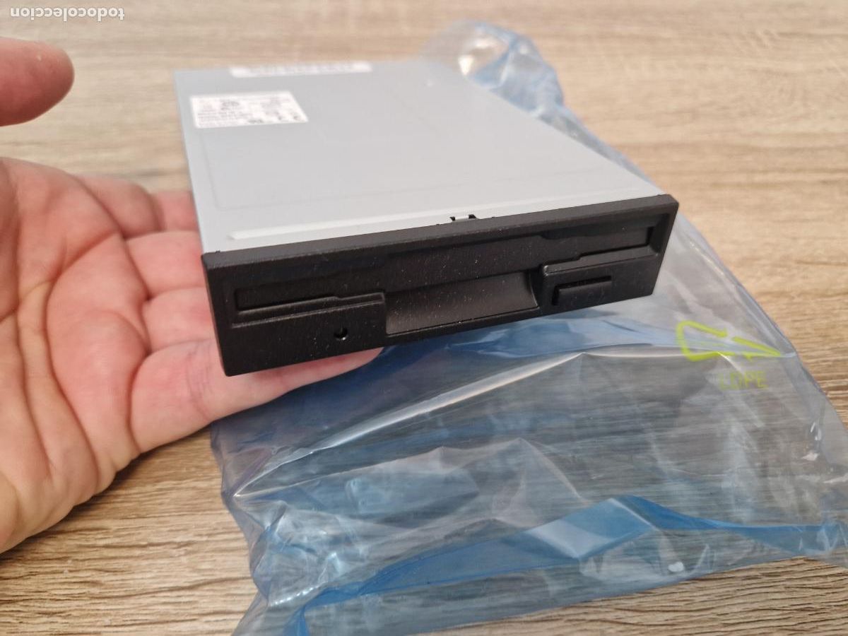 Videojuegos y consolas: pc antigua disquetera Sony negra disquete para floppy disk drive sin uso sacado caja mpf 920