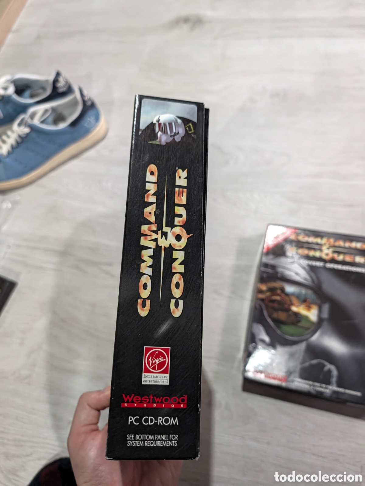 Videojuegos y consolas: Lote 2 juegos antiguos pc Command and conquer originales - Foto 4