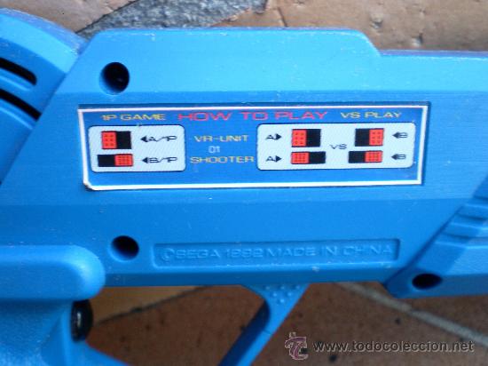 Videojuegos y consolas: Pistola Sega azul Lock on - Foto 2