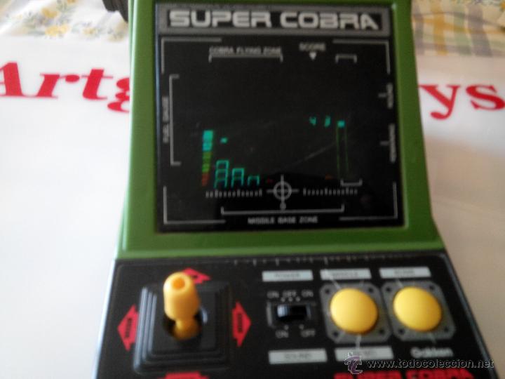 Videojuegos y consolas: game watch table top cobra funcionando - Foto 2