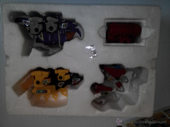 Videojuegos y consolas: robot tranformers antiguo en caja - Foto 2