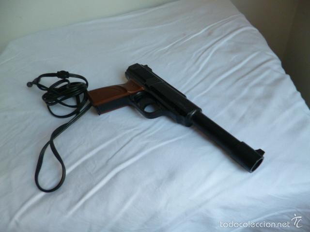 Videojuegos y consolas: pistola para consola antigua - Foto 2