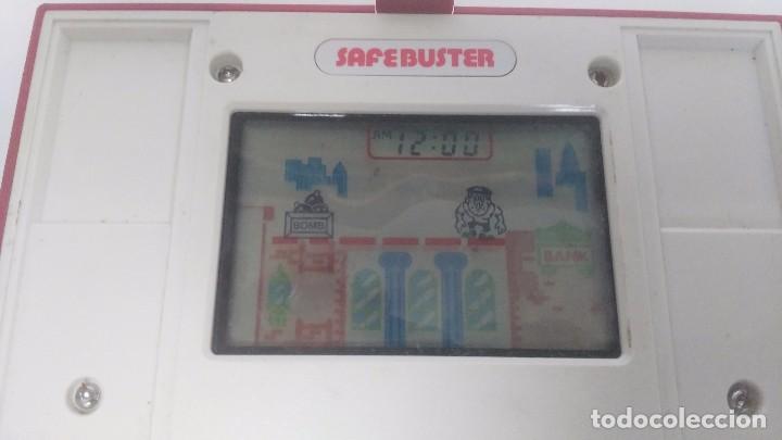 Videojuegos y consolas: nintendo game watch safebuster - Foto 5