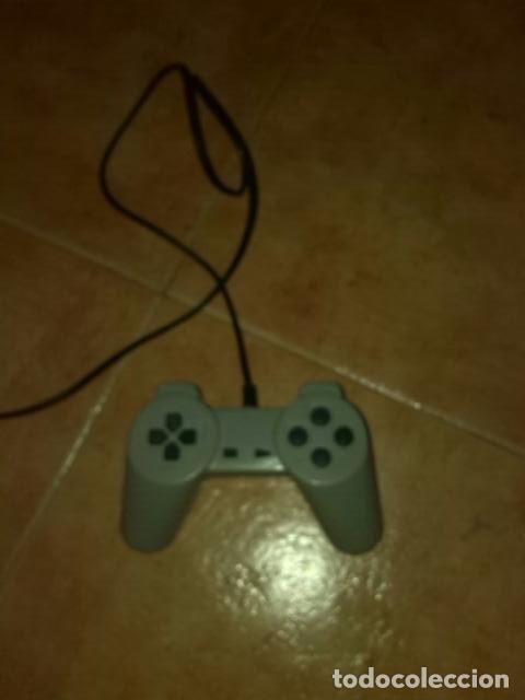 Videojuegos y consolas: mando de consola - Foto 2