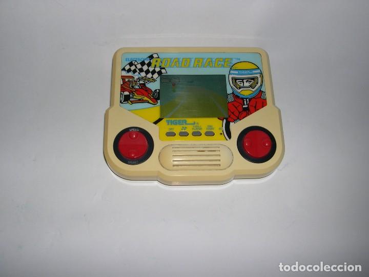 Videojuegos y consolas: consola road race tiger - Foto 1