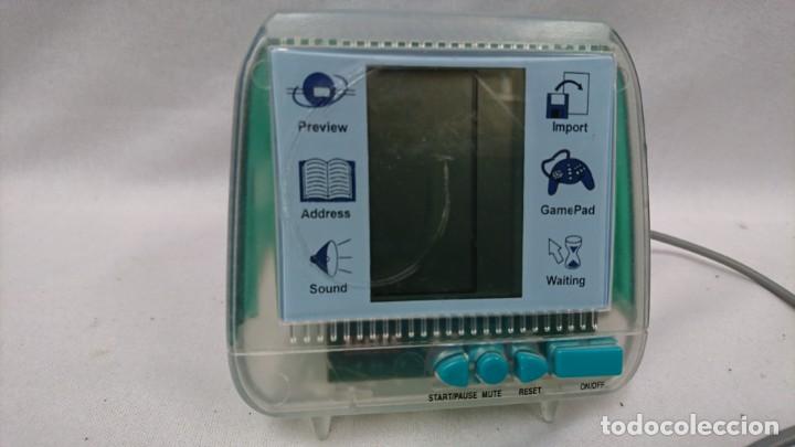 Videojuegos y consolas: M&Iacute;NI CONSOLA CON FORMA DE ORDENADOR - Foto 3