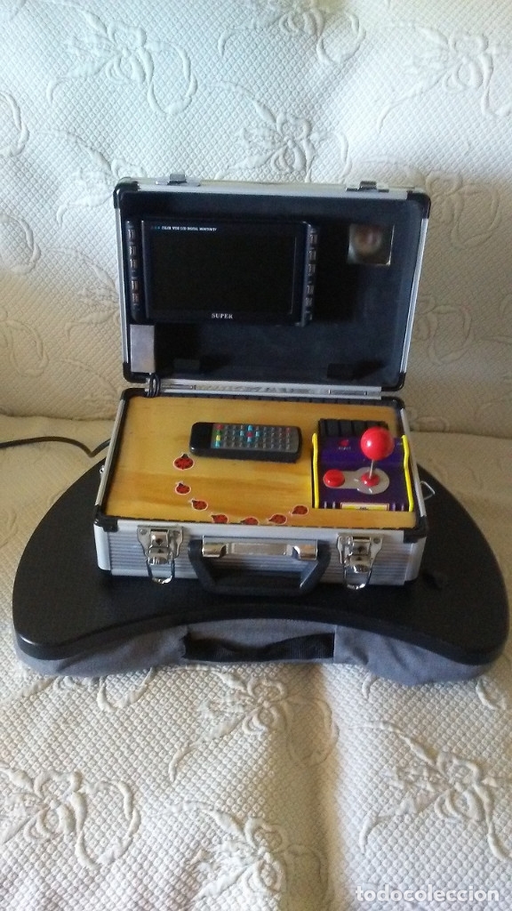 Videojuegos y consolas: CONSOLA 1&ordf; GENERACI&Oacute;N EN MALETA - Foto 1