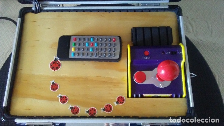Videojuegos y consolas: CONSOLA 1&ordf; GENERACI&Oacute;N EN MALETA - Foto 4