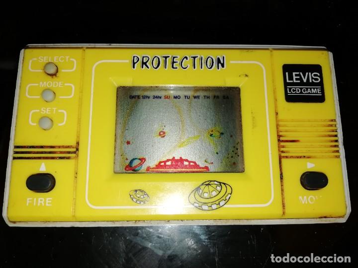 Videojuegos y consolas: Maquinita protection Levi lcd game funcionando - Foto 5